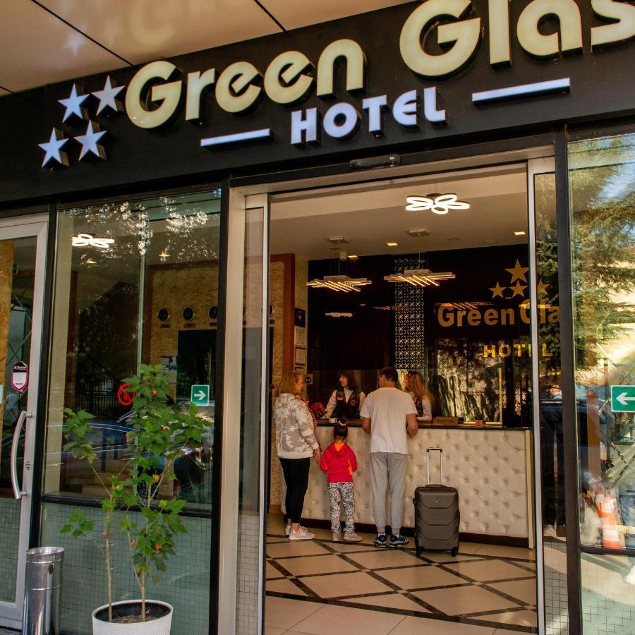 Hotel Green Glass Batumi Kültér fotó
